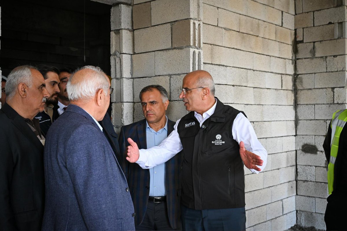 Büyükşehir Belediye Başkanı Er: Her rezerv alanında bir taziye evi inşa ediliyor