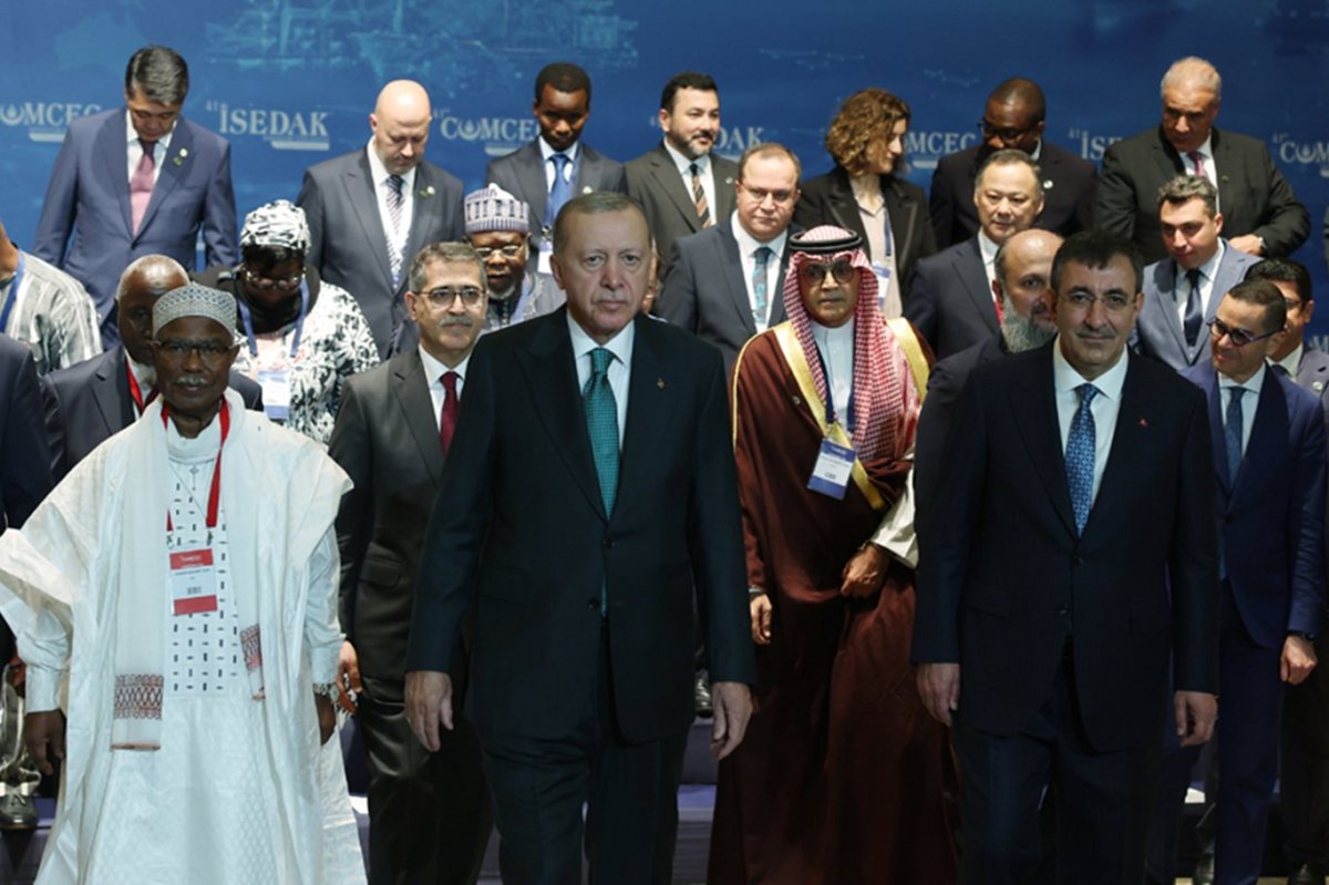 Cumhurbaşkanı Erdoğan: HAMAS anlaşmaya riayet noktasında oldukça kararlı ancak israil bahanelerin arkasına sığınıyor