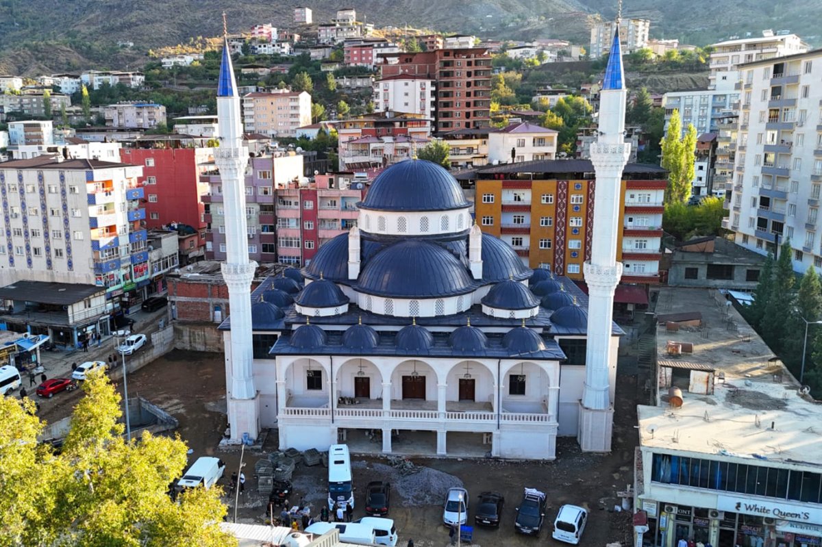 Sason'da yeni "Merkez Cami" açılışa hazırlanıyor