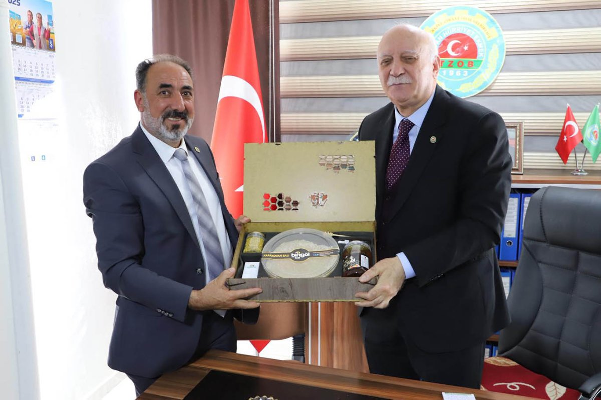 TZOB Başkanı Bayraktar Bingöl’de çiftçiler ile buluştu