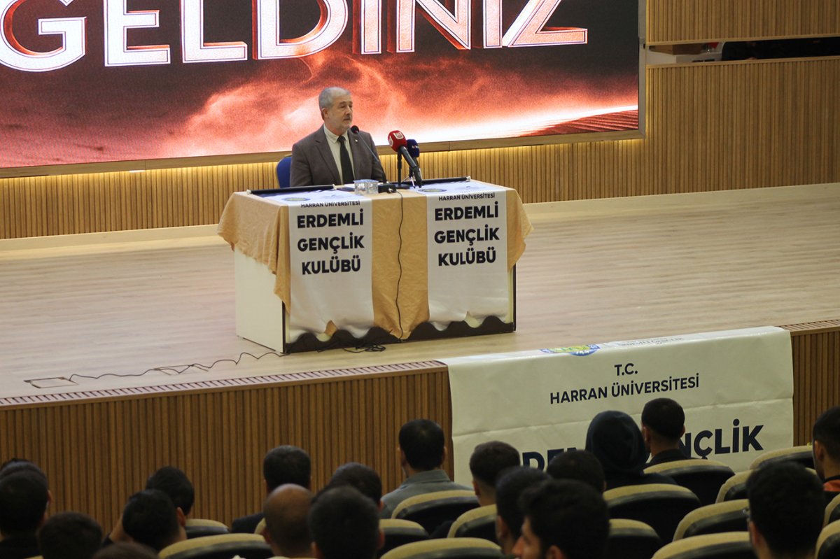 Harran Üniversitesi’nde “Asrın Mus'ab'ı” programı düzenlendi