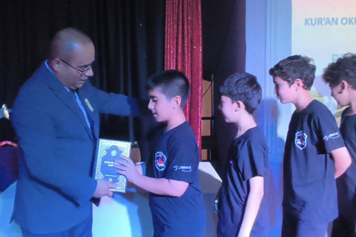 "Kur’an Okuyorum, Peygamberimi Seviyorum" programı duygu dolu anlar yaşattı
