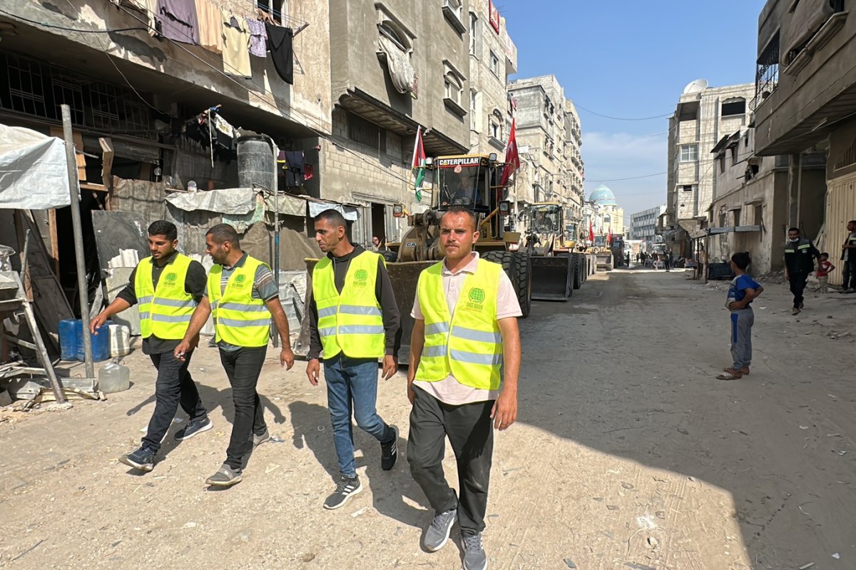 Umut Kervanı Gazze'de enkaz kaldırma çalışmalarını sürdürüyor