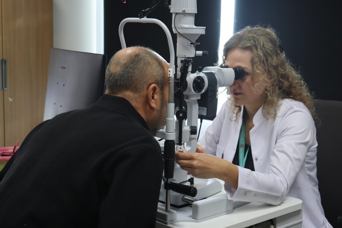 Kornea nakliyle hayata yeniden bakanlar duygularını paylaştı