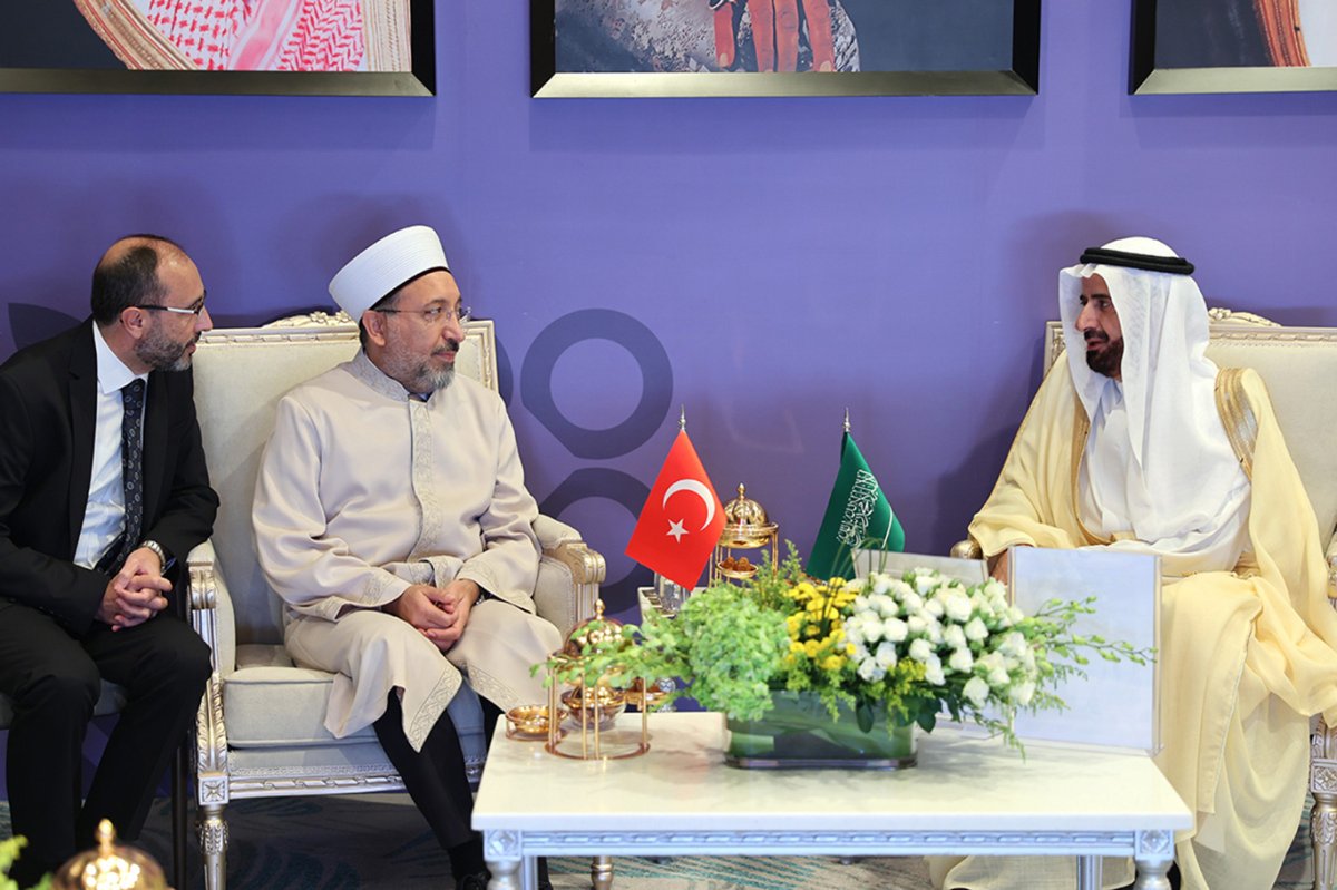 2026 yılı hac protokolü Cidde'de imzalandı