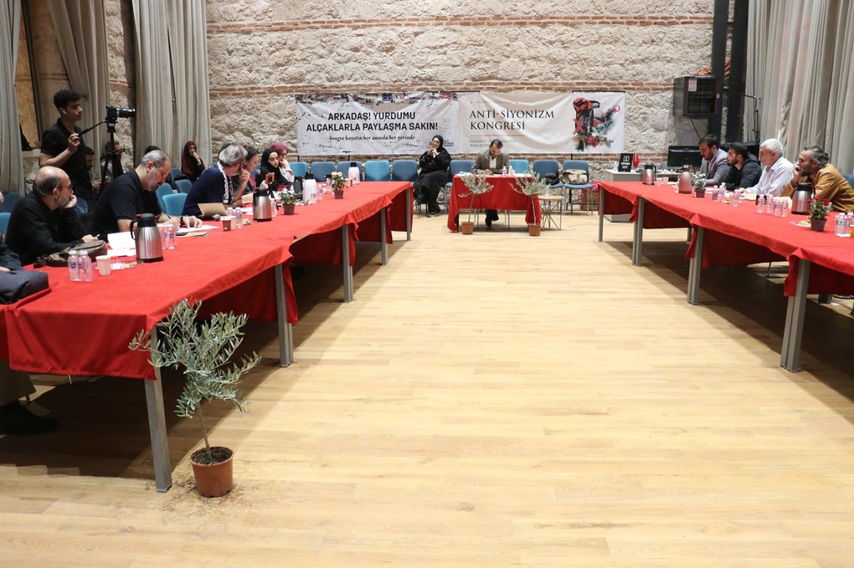 Anti-Siyonizm Kongresi 3'üncü gününde devam ediyor