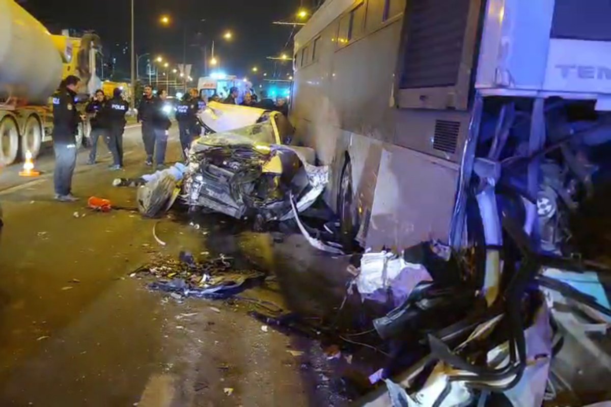 Malatya'da zincirleme trafik kazası: 2 ölü, 3 yaralı