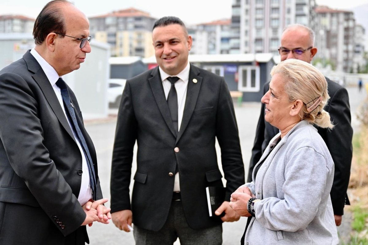 Belediye Başkanı Geçit, esnafın görüş taleplerini yerinde değerlendirdi
