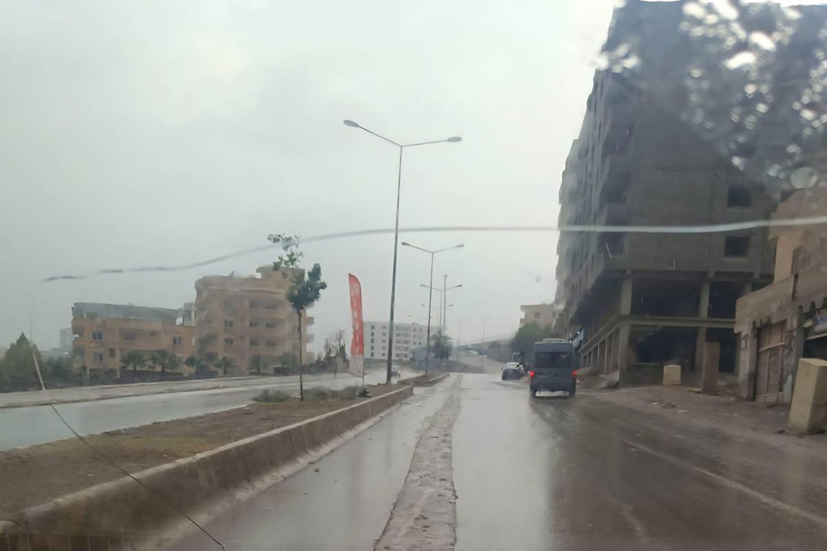 HÜDA PAR Cizre İlçe Başkanı Gözüngül: Cizre halkı hizmet beklerken çileye mahkûm edildi