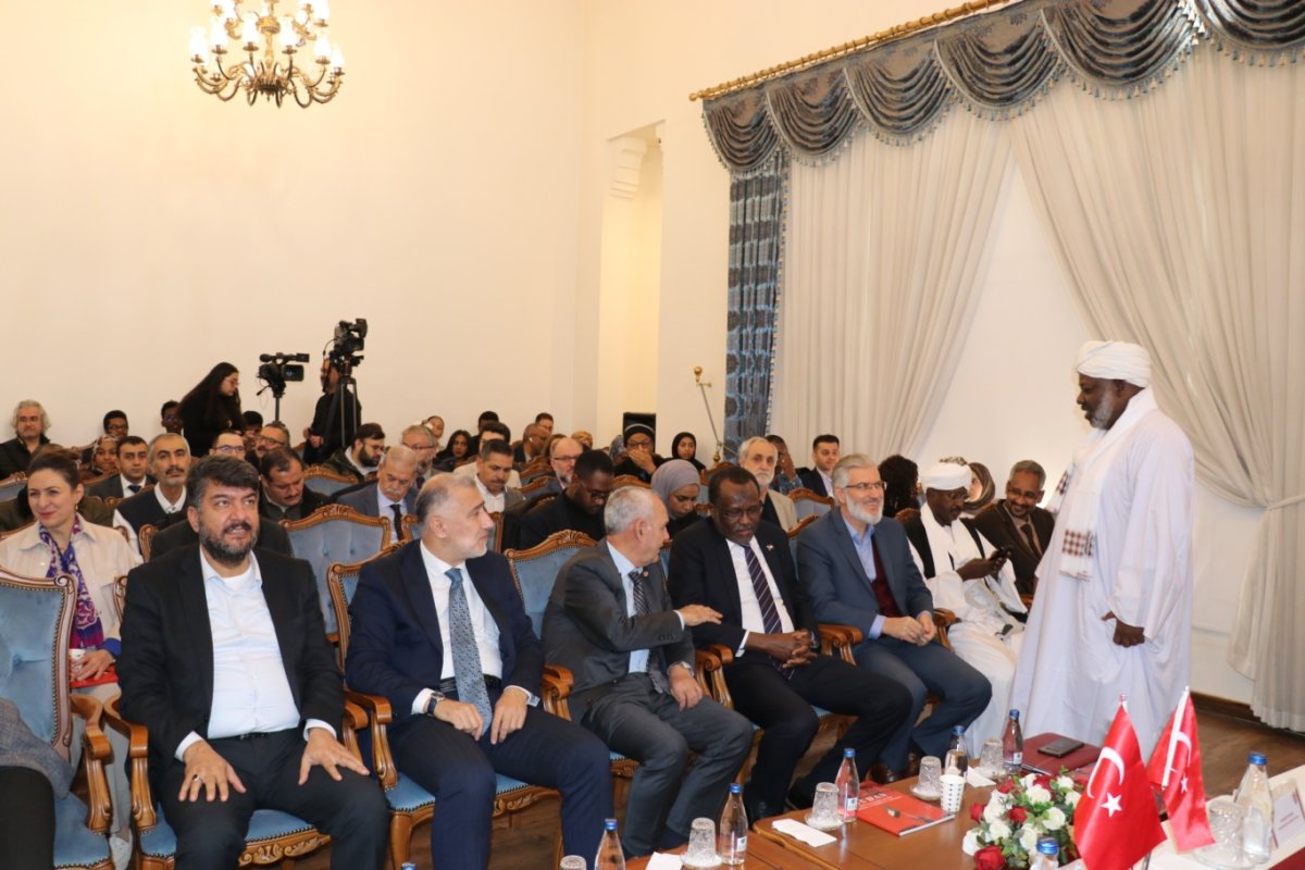 Sudan Büyükelçisi Eltayeb: Sudan'da yaşananlar bir iç savaş değil, Sudan kimliğini yok etmeye yönelik girişimlerdir
