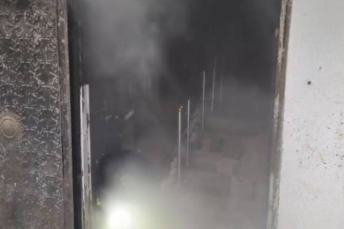 Batman’da mobilya atölyesinin bodrum katında yangın paniği