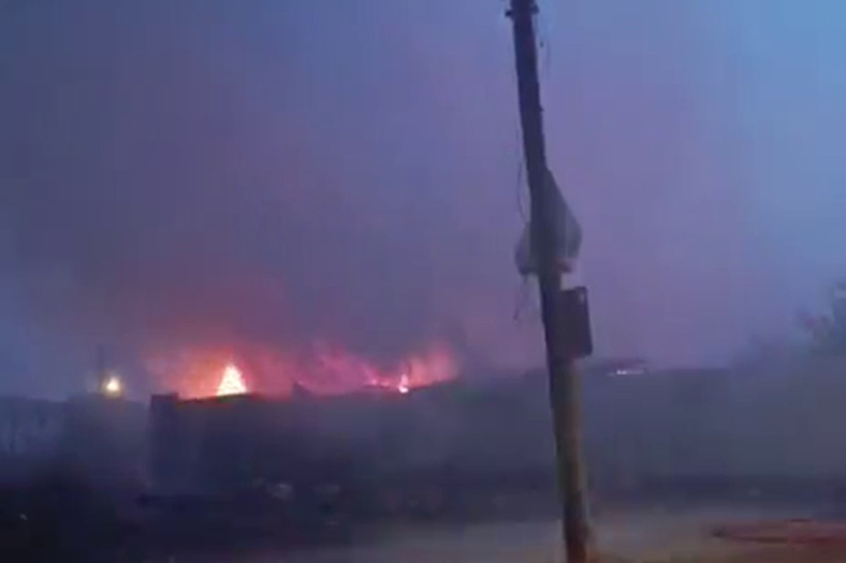 Malatya'da bir evde çıkan yangın itfaiye ekipleri tarafından kontrol altına alındı