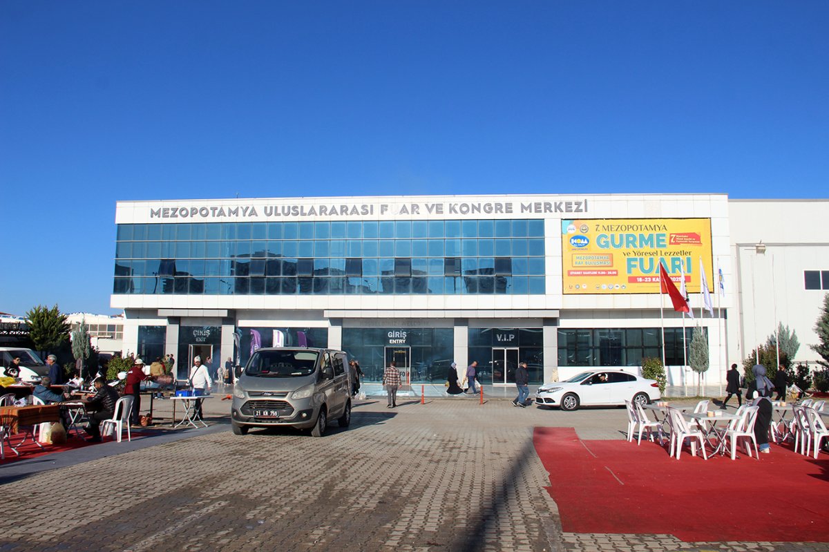 Mezopotamya Fuarı’na Türkiye’nin dört bir yanından gelen üreticiler: Hem kalite hem kültür buluşuyor