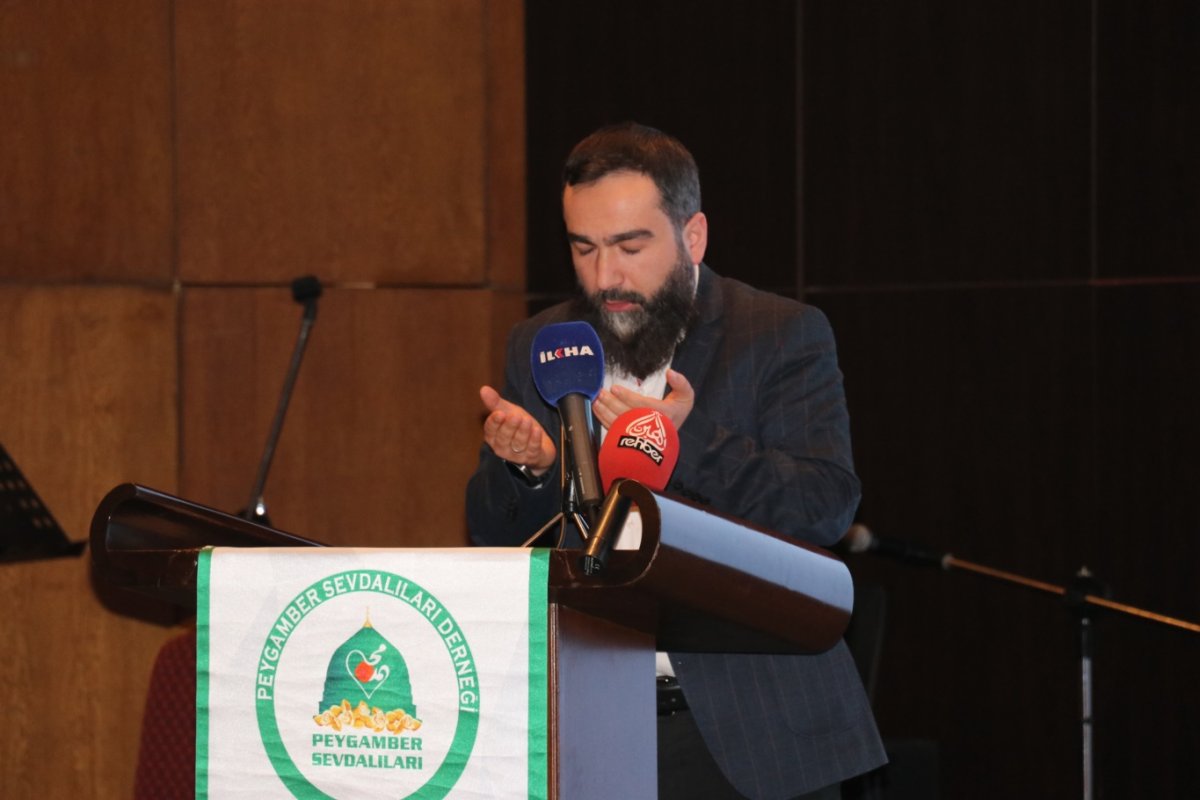 Ankara'da "Yolumuzu Aydınlatan Yıldızlar" programı düzenlendi