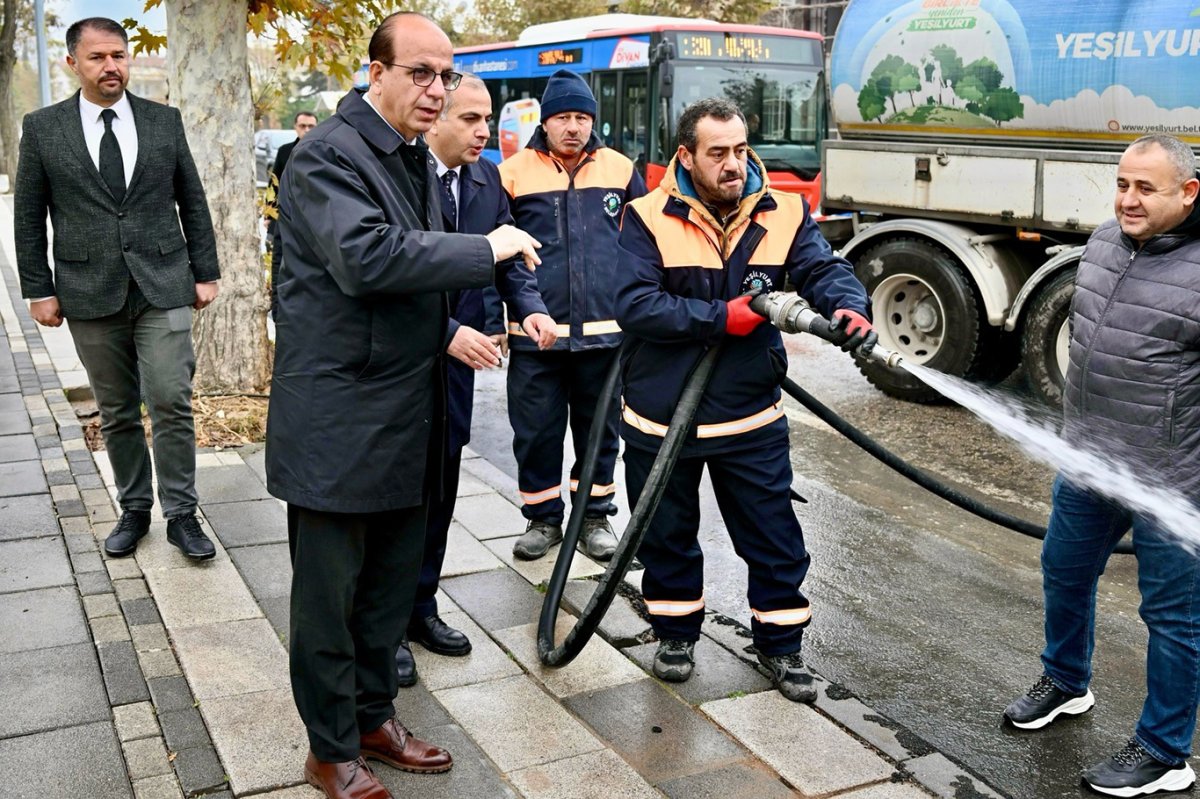 Belediye Başkanı Geçit: Yeşilyurt'un her köşesi için özveriyle çalışıyoruz