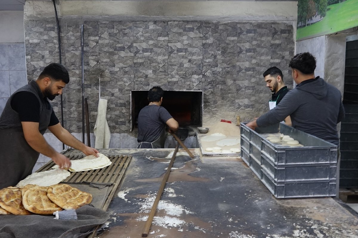 Fırıncılar artan maliyetlerden şikâyetçi: Ekmeğin fiyatı aynı, giderler katlandı