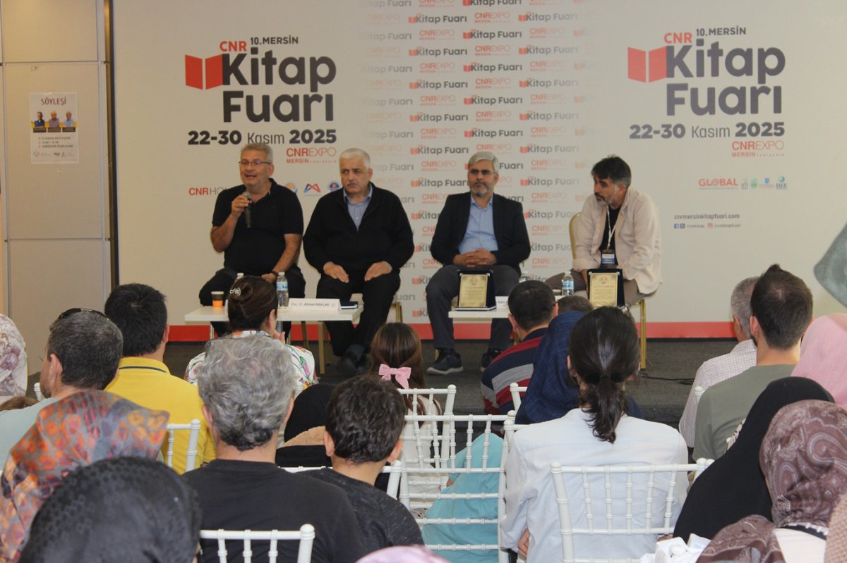 Mersin'de “Aile ve Gençlik Söyleşisi”ne yoğun ilgi