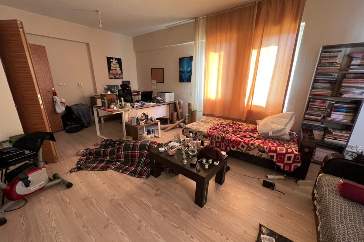 Siirt Üniversitesi öğretim üyesi, lojmanında ölü bulundu