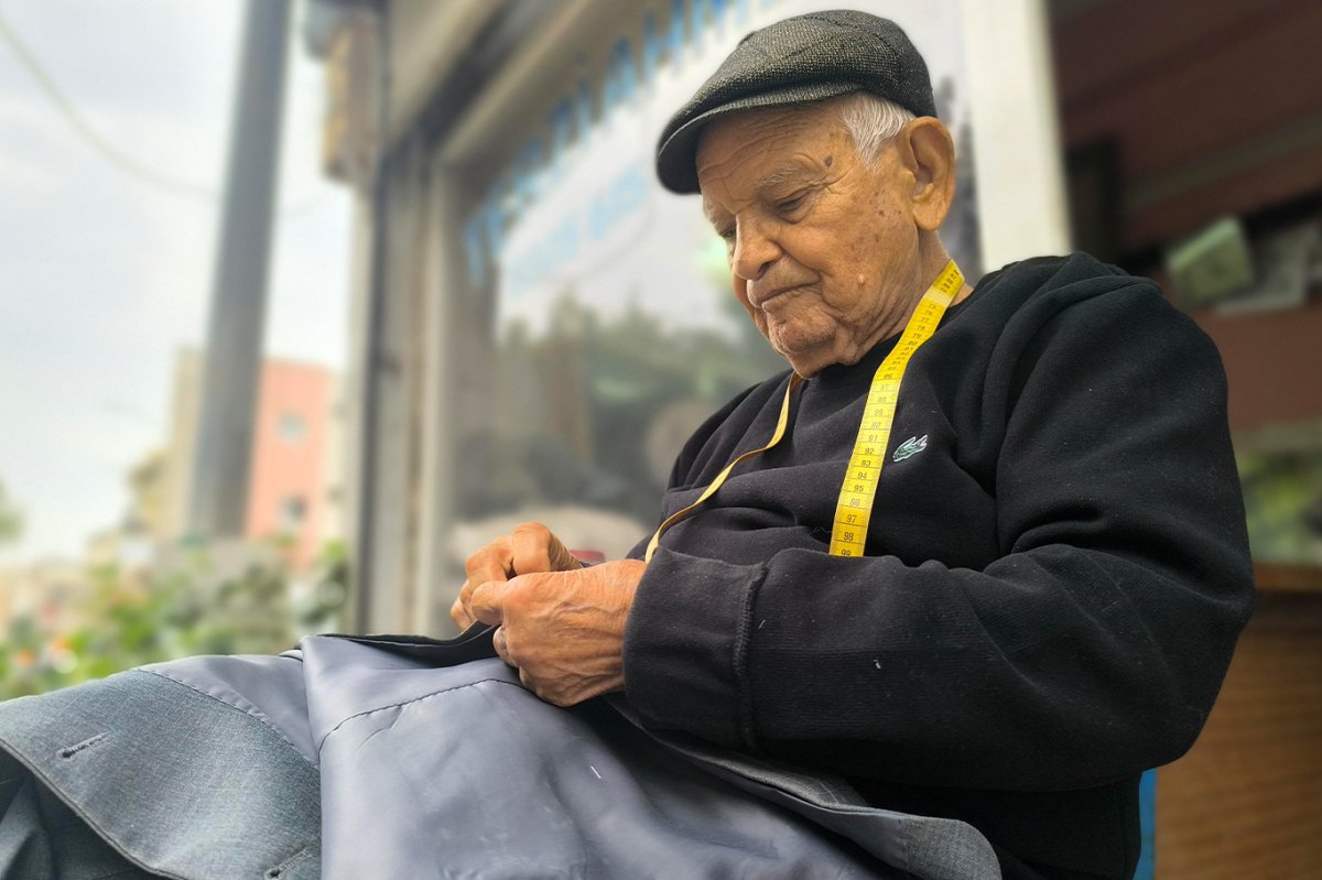 Adanalı 70 Yıllık Terzi: Bu meslek artık ayakta durmuyor