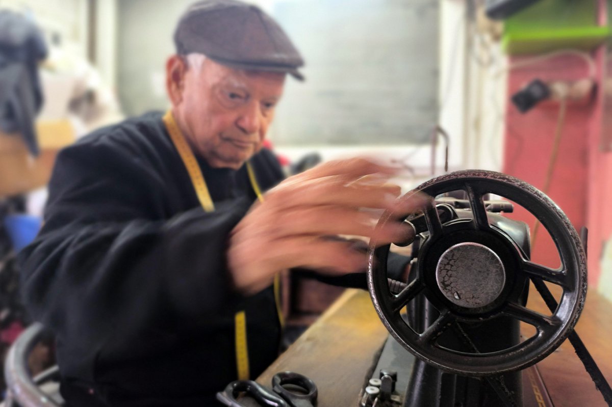 Adanalı 70 Yıllık Terzi: Bu meslek artık ayakta durmuyor