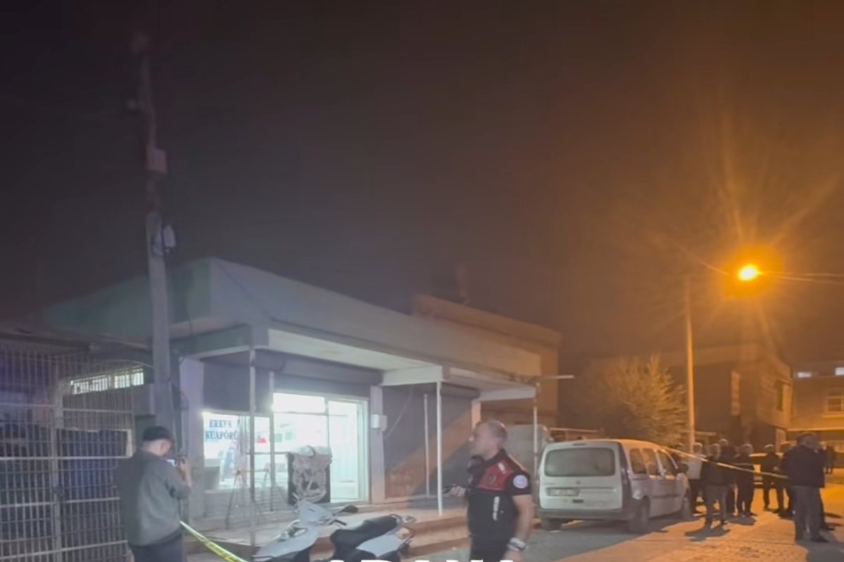 Adana'da berber dükkânına silahlı saldırı: 3 yaralı