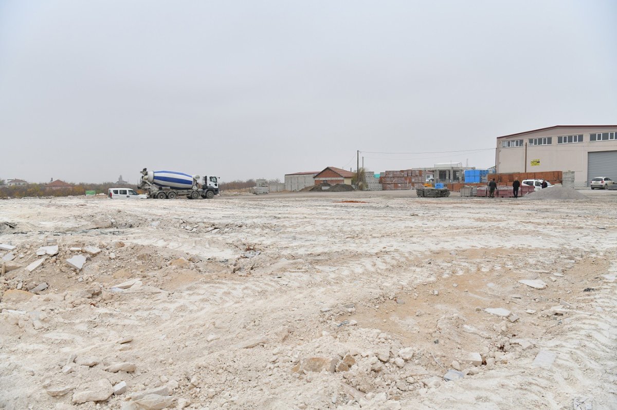 Yeşiltepe'de hafriyat alanı temizlendi