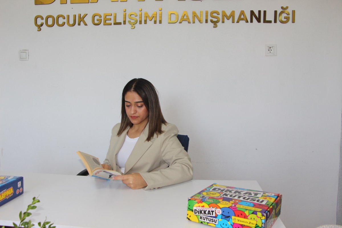 Aslan: Çocuklarda disleksi ve dikkat eksikliği gibi durumlar görünmez engellerdir