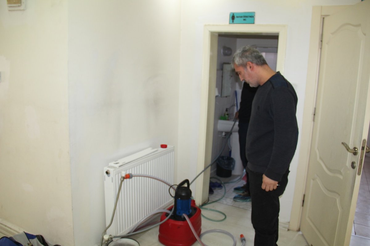 Petek bakım ustaları: Temizlenmeyen petek hem faturayı yükseltiyor hem de ısıtmayı düşürüyor