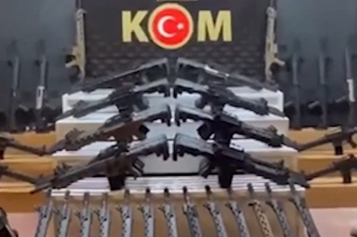 Bursa’da ruhsatsız silah operasyonu: 118 tüfek ele geçirildi