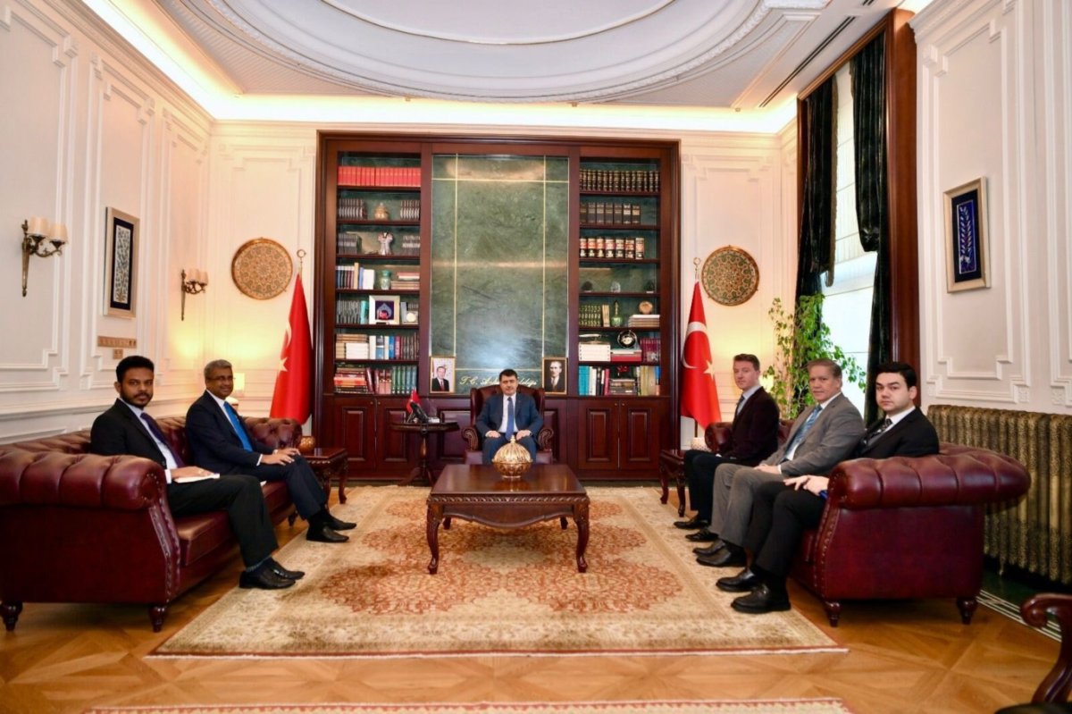 Sri Lanka’nın yeni Ankara Büyükelçisi’nden Ankara Valisi Şahin’e nezaket ziyareti