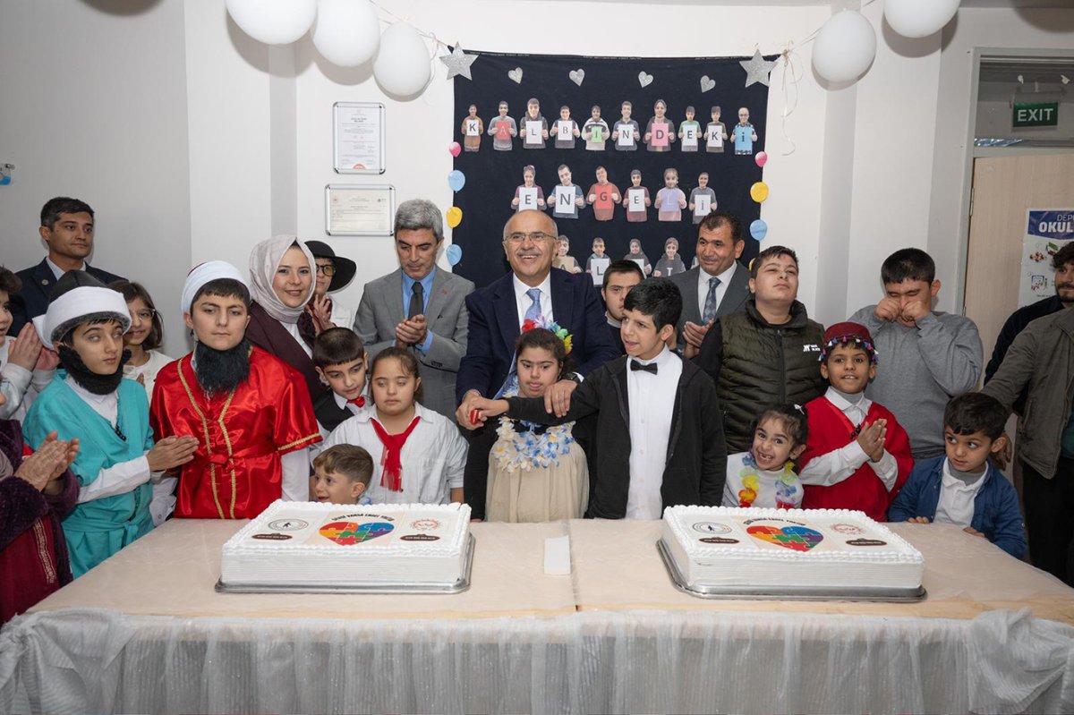 Malatya Büyükşehir Belediye Başkanı Er: Azim olursa başarı gelir