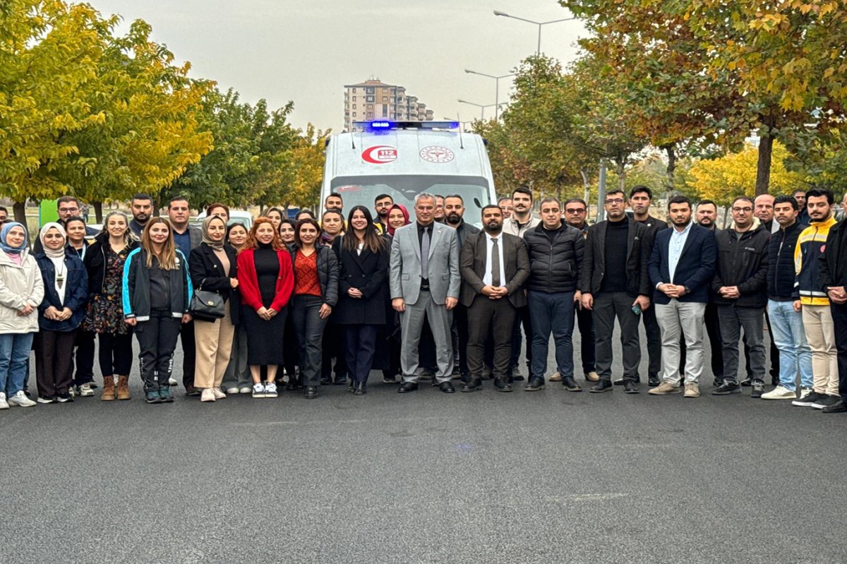 Acil Sağlık Haftasında kritik çağrı: Siren duyunca kenara açılın