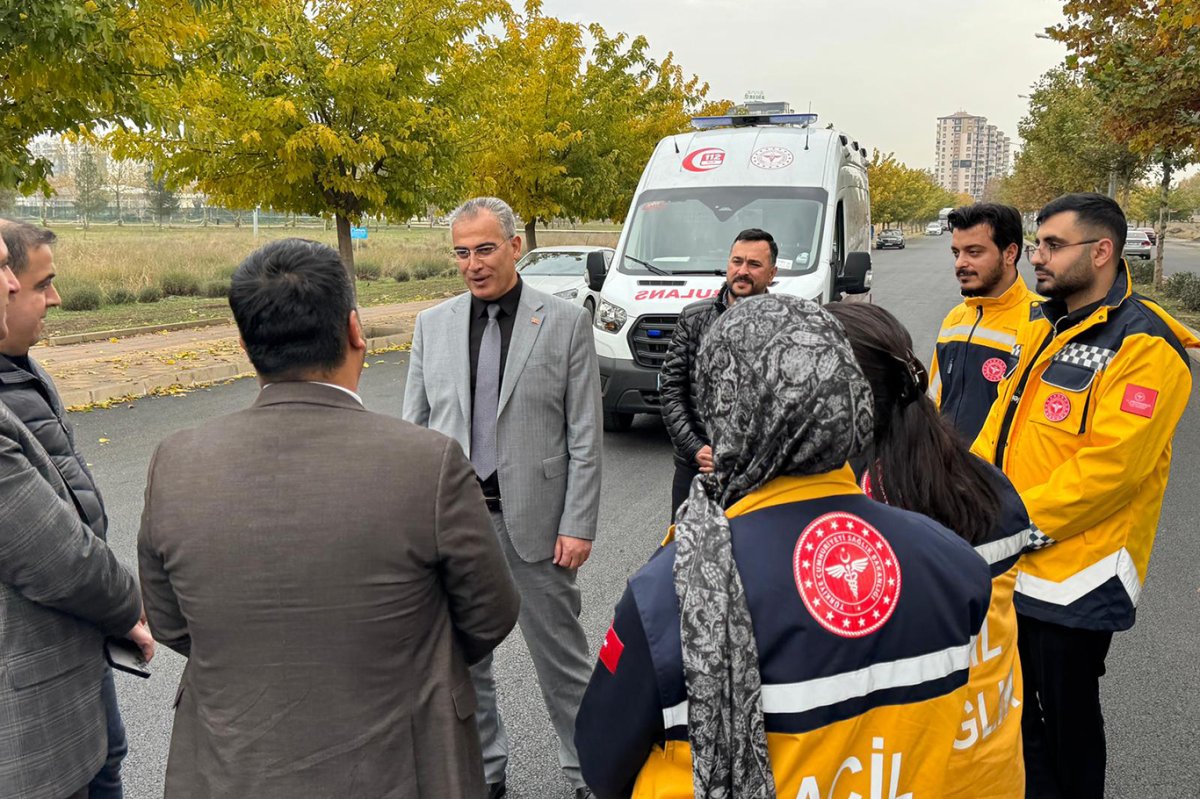 Diyarbakır’da ambulansların trafikte karşılaştığı sorunlar yerinde incelendi