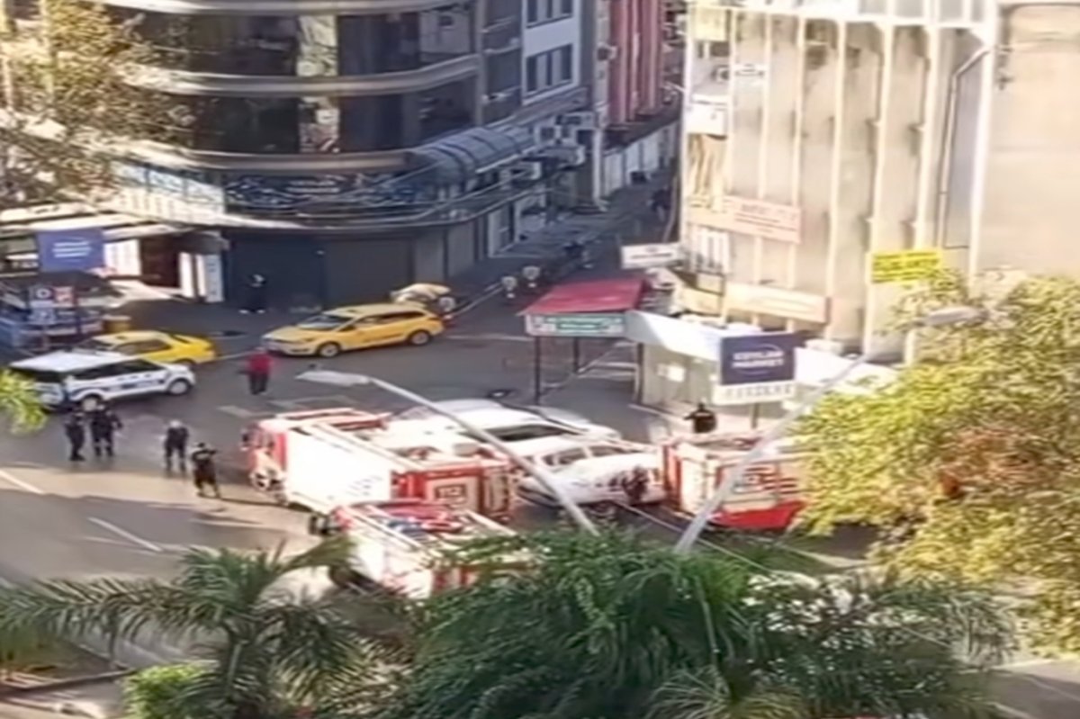 Adana'da apartman dairesinde yangın çıktı