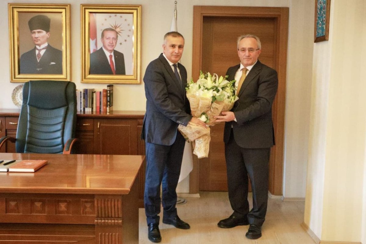 Bursa İl Millî Eğitim Müdürlüğü'nde devir teslim töreni gerçekleştirildi