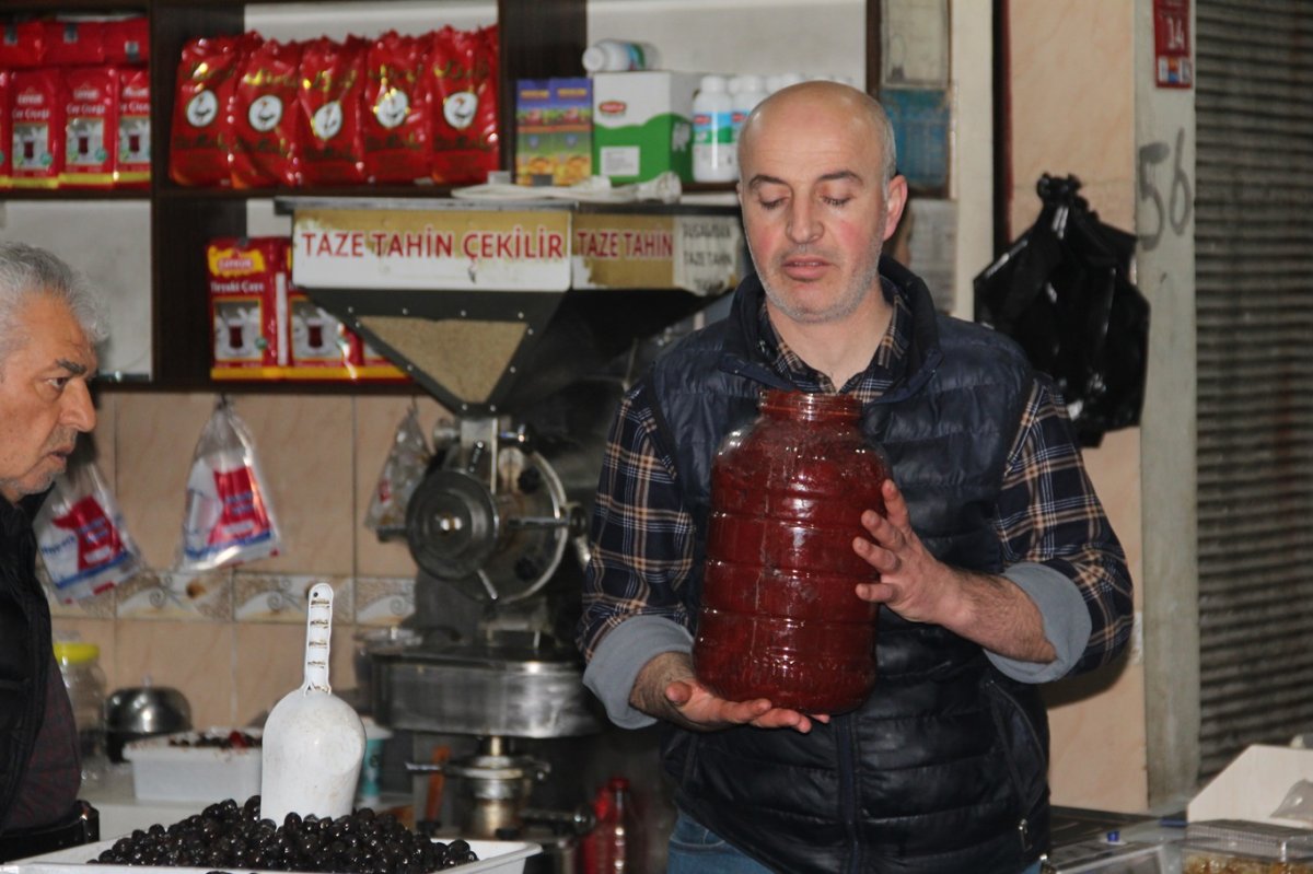 Ev tipi salçaya ilgi sürüyor: Domates salçasında fiyatlar arttı