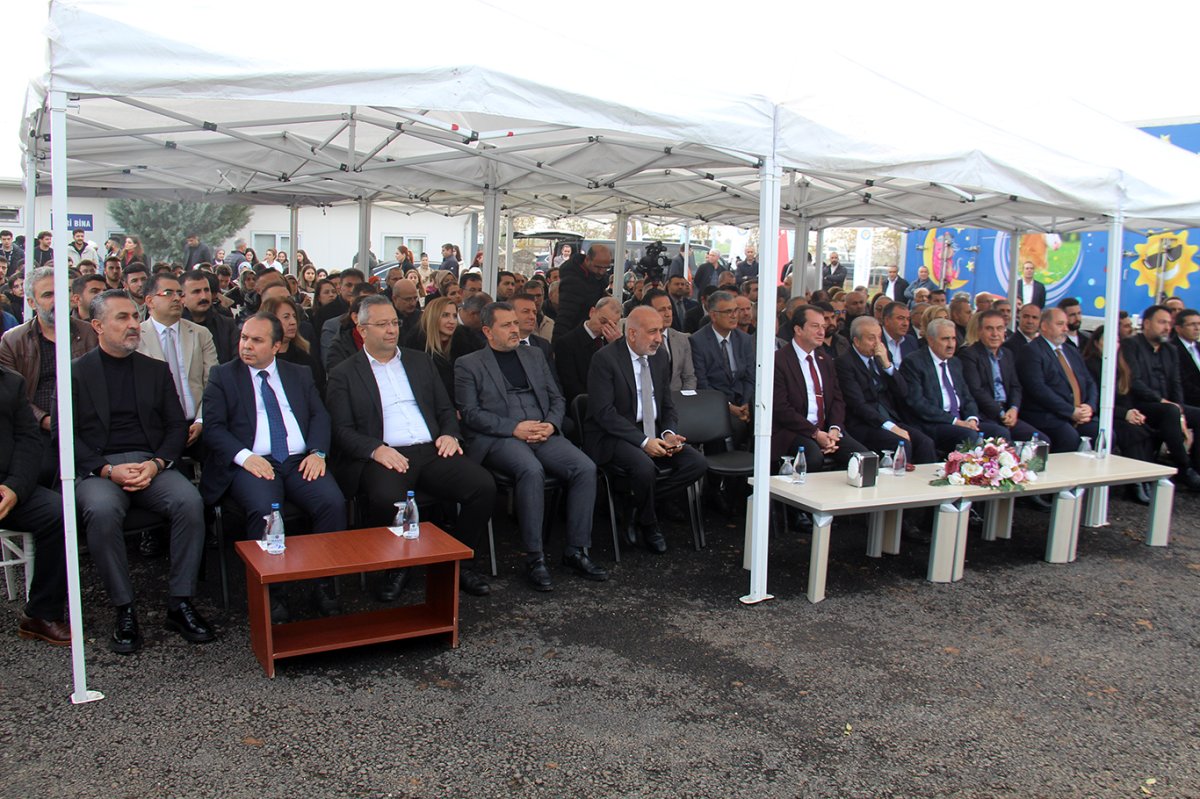 Diyarbakır’a yeni sağlık ve rehabilitasyon merkezi: Hippoterapi birimi açıldı