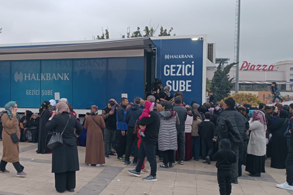 Engelli ve Evde Bakım Yardımı ödeme kanalının değişmesi vatandaşları mağdur etti