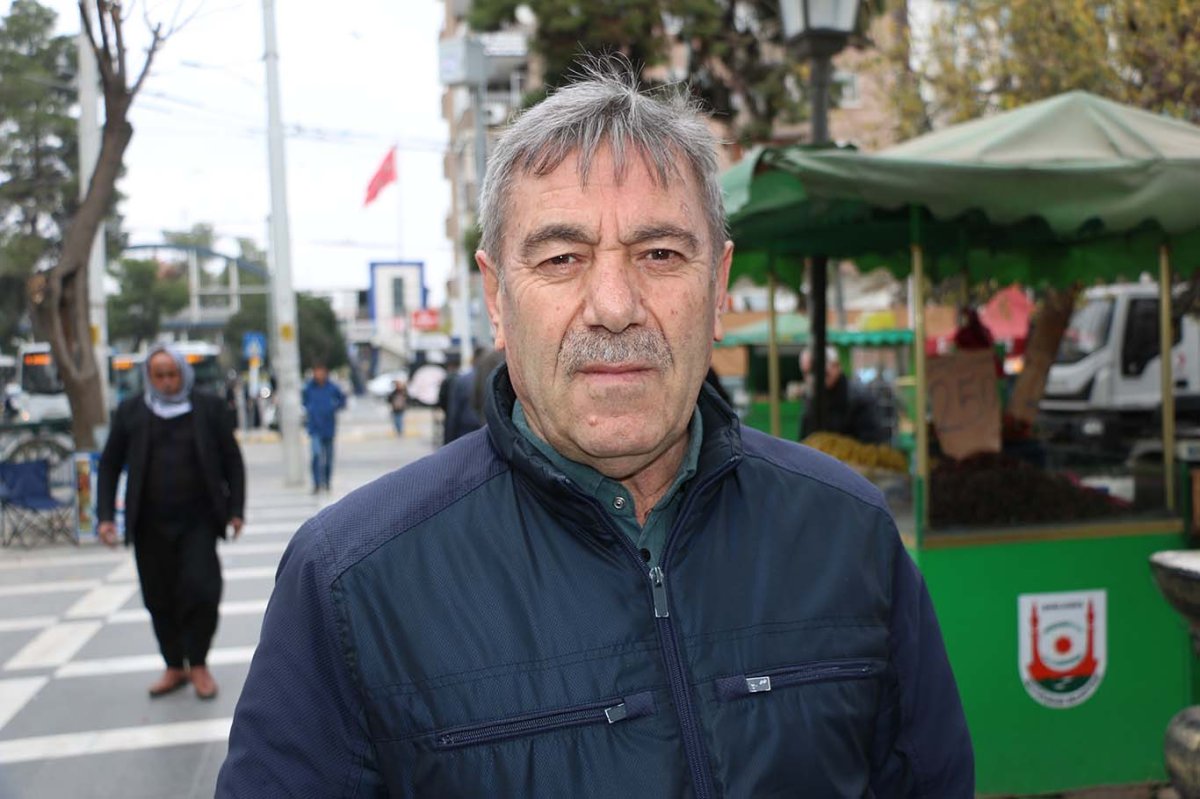 Asgari ücret artan hayat pahalılığı karşısında yetersiz bulunuyor