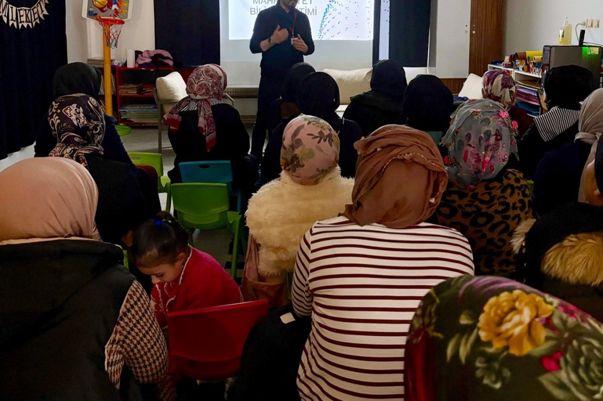 Batman'da anaokulu velilerine mahremiyet bilinci eğitimi