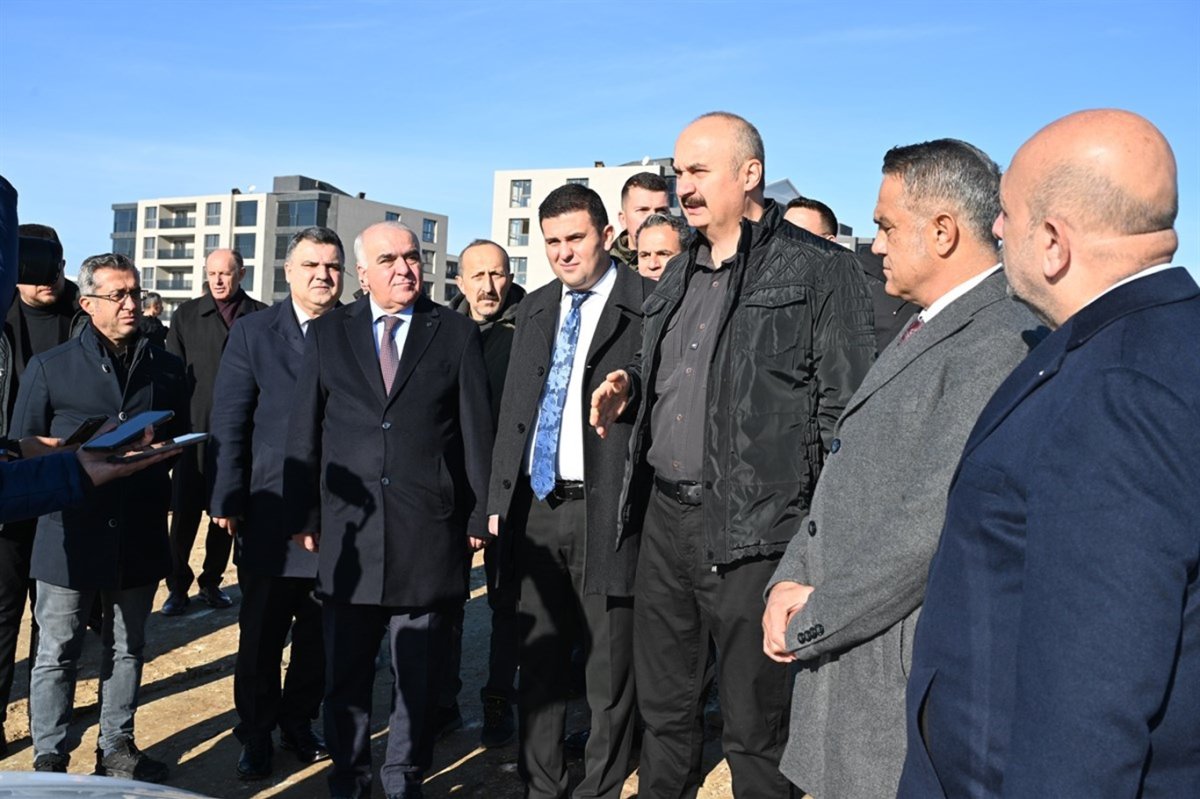 Batman'da Kuzeydoğu Çevre Yolu çalışmaları sürüyor