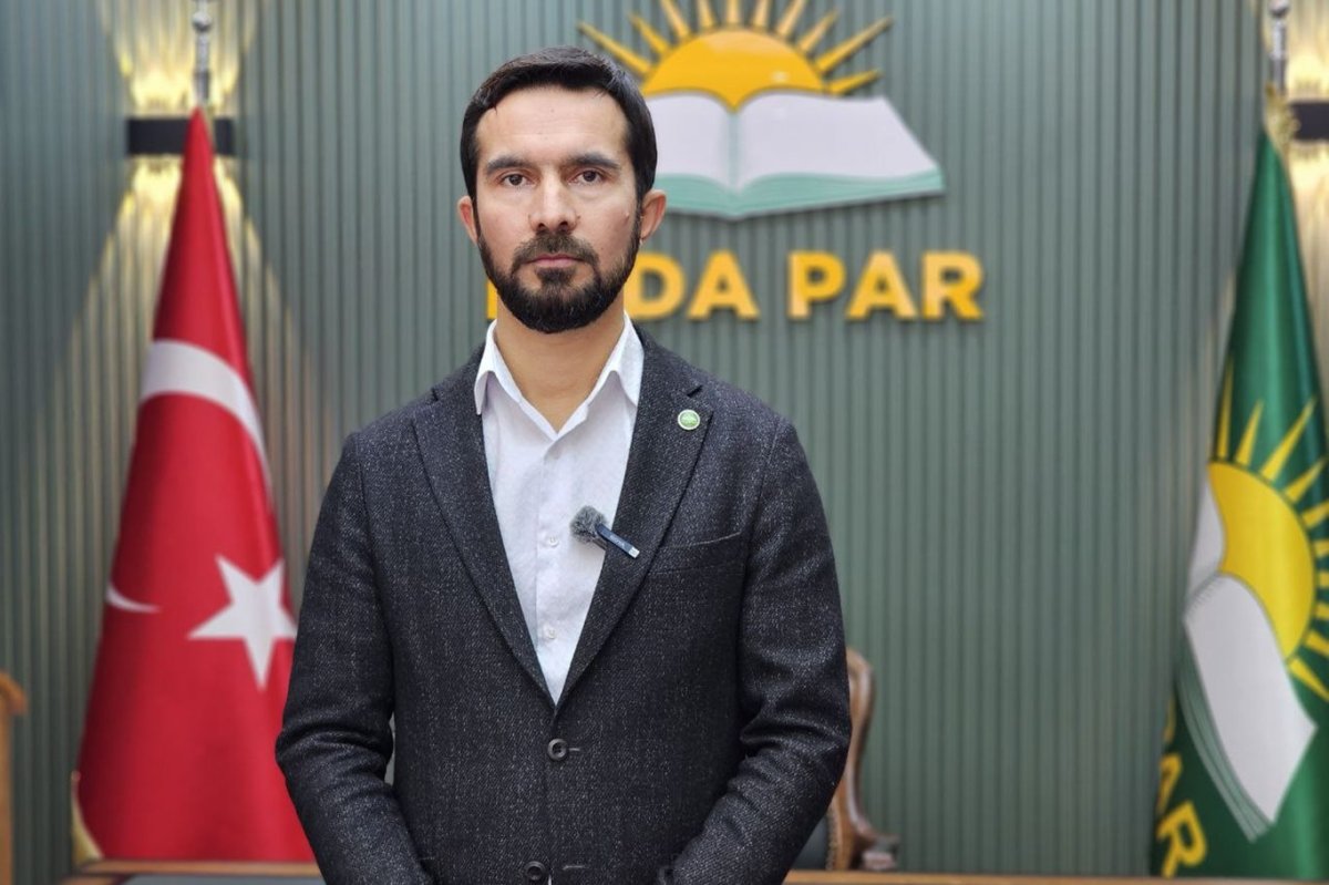 Büyüyen trafik sorununa çözüm bulmak yerine konserlere bütçe ayıran belediyeye tepki