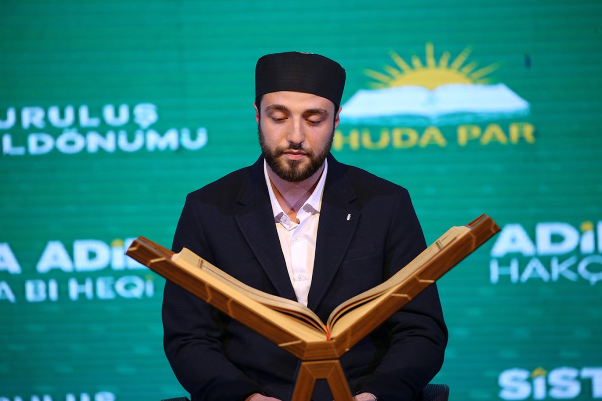 HÜDA PAR'ın 13'üncü kuruluş yıl dönümü Diyarbakır'da coşkuyla kutlandı