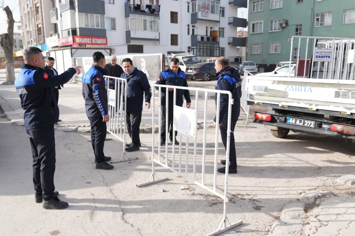 Malatya'da zabıta ekipleri sahada: Yol güvenliği ve pazar denetimi
