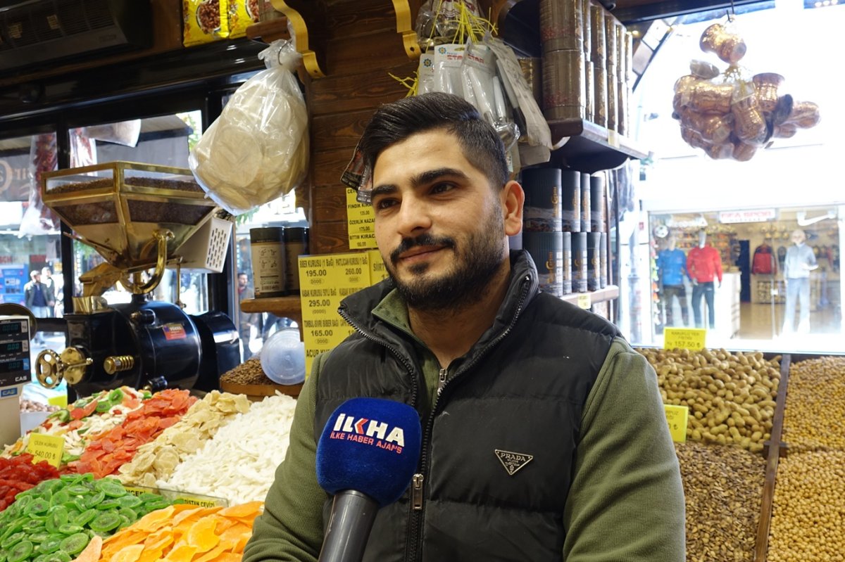 Aktarlarda tropikal kuru meyvelere yoğun ilgi