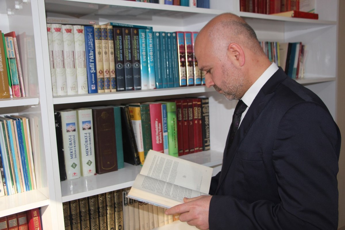 Taş: Namazın alay edilir hale gelmesi ciddi ahlaki yozlaşmanın ve eğitimde geri kalmışlığın göstergesidir