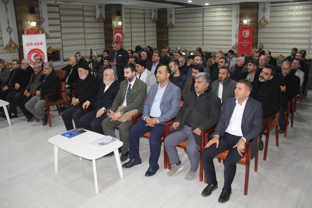 ÖĞ-DER'den zorunlu ve mesleki eğitim paneli