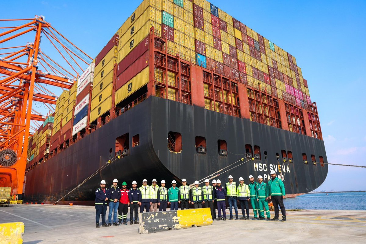 Mega gemilerin yeni rotası Mersin Limanı oldu