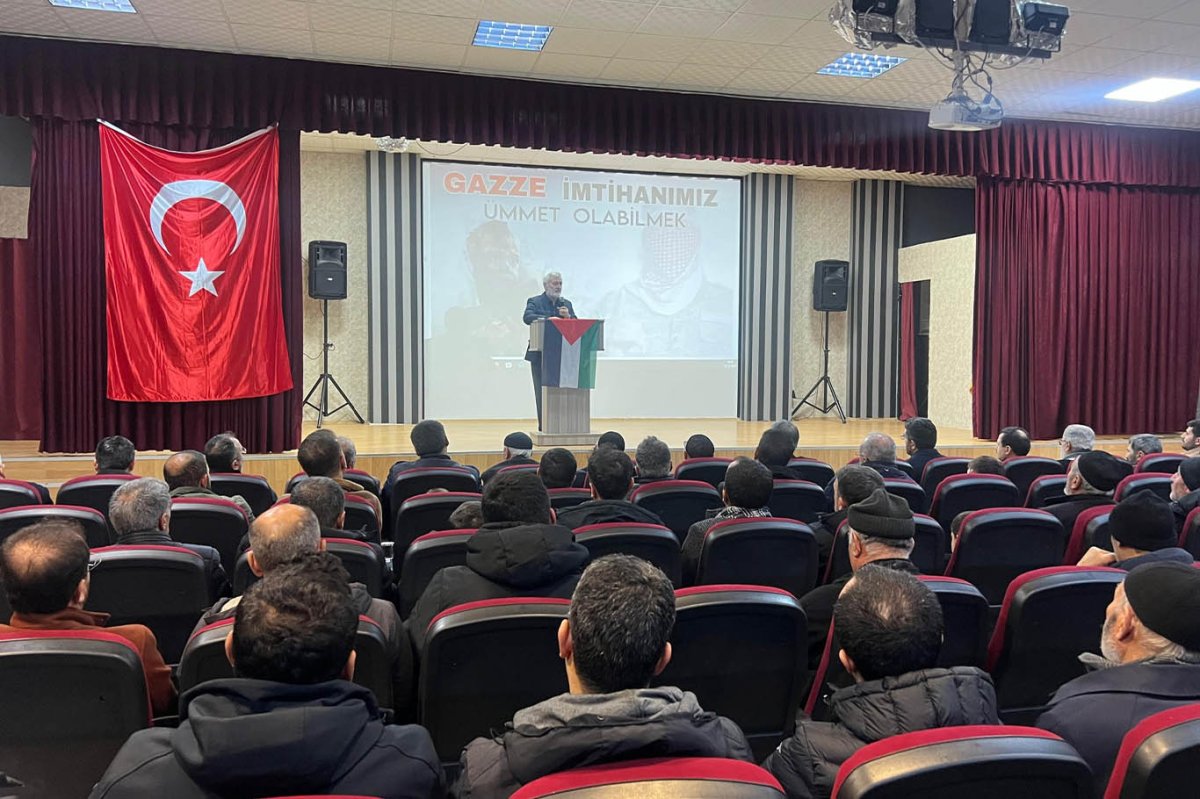 “Gazze İmtihanımız ve Ümmet Olabilmek” konferansı düzenlendi