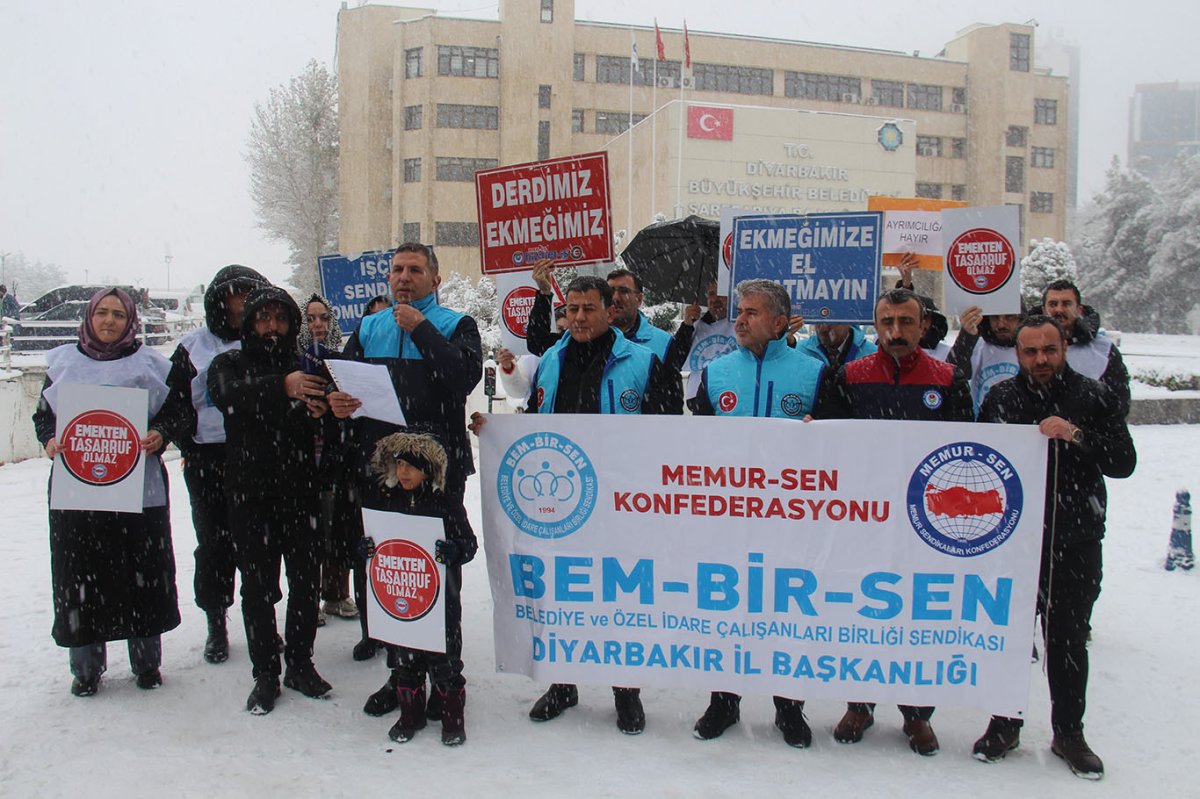 Memur-Sen Diyarbakır İl Başkanı Tekdemir: Baskı, sürgün ve mobbinge son verin